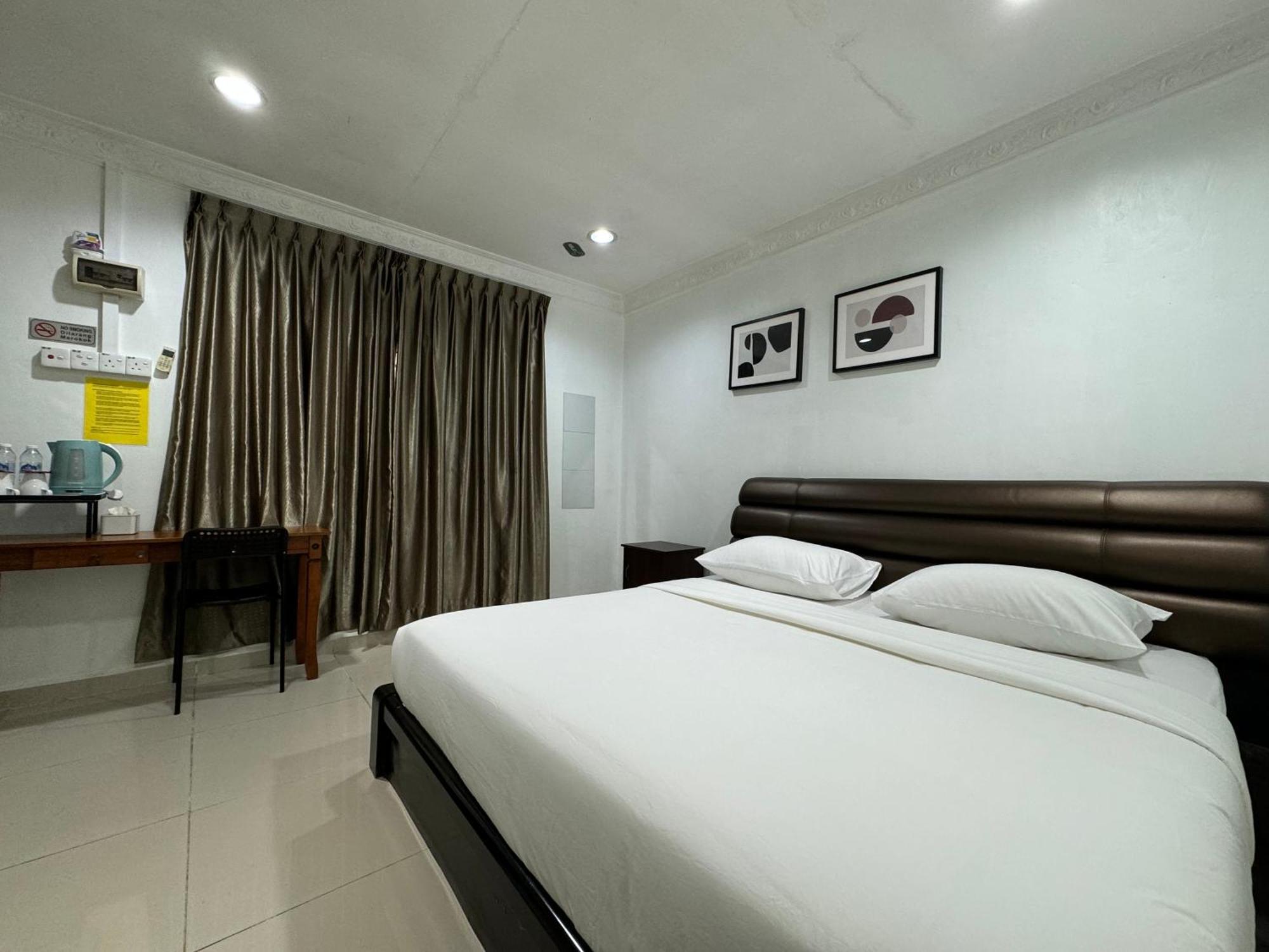 Lan Village Mersing Bagian luar foto