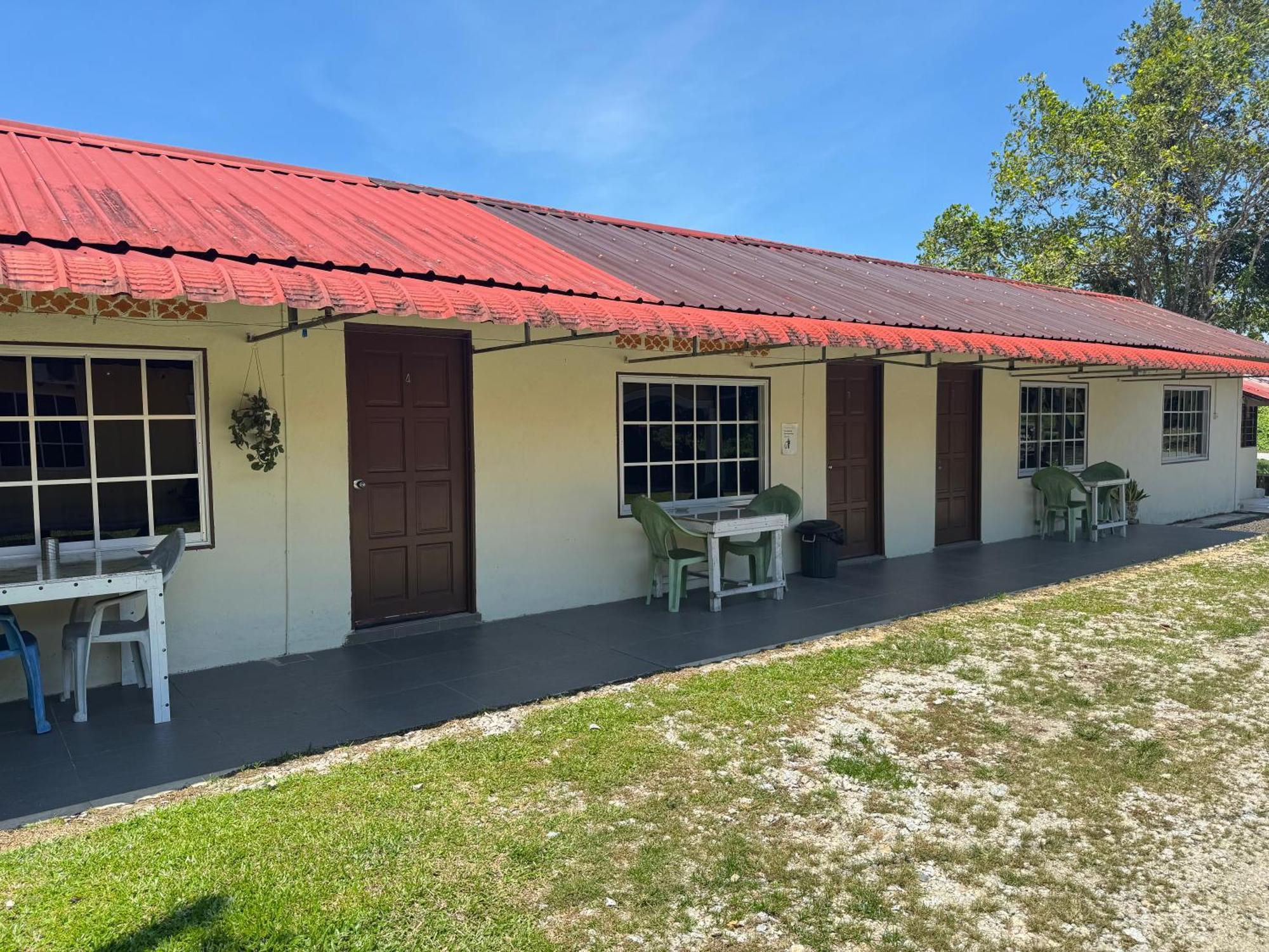 Lan Village Mersing Bagian luar foto